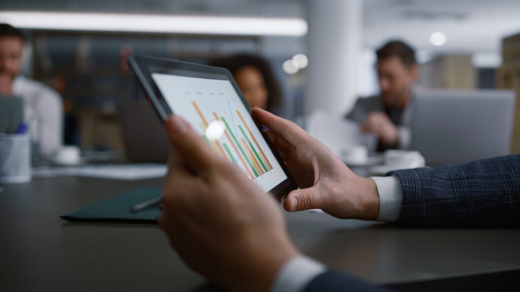 Sell When the Market’s Right: Using Economic Cycles to Your Exit Advantage